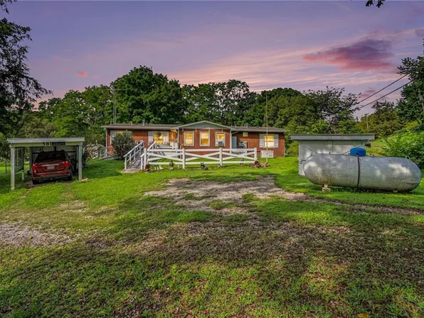 581 State Route K, Amazonia, MO 64421