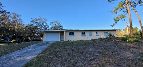 2008 Vaughn St Photo 1