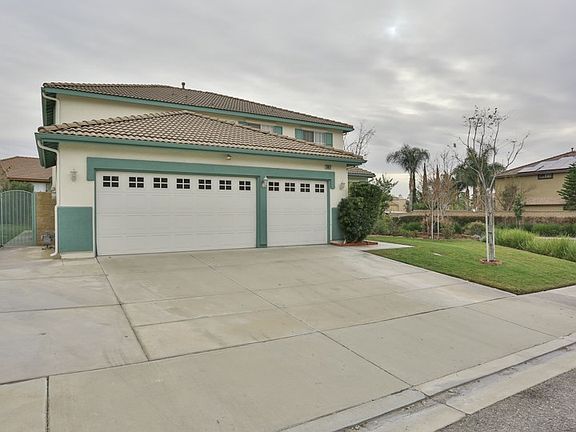 3rd image of 15037 Badger Ln