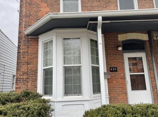 457 W Locust St #1, Dubuque, IA 52001