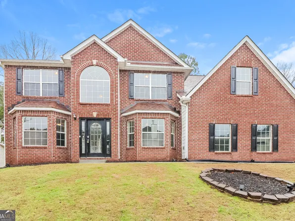 7082 Cavender Dr SW, Atlanta, GA 30331