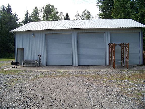 2nd image of 20016 99th Ave SE