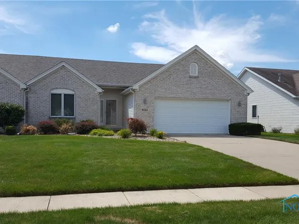 4211 Waterbend Dr W, Maumee, OH 43537