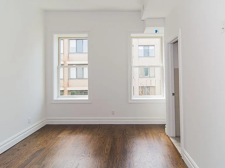 305 1st St #3R — Photo 7