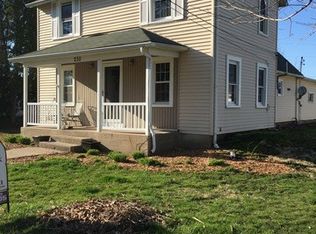 230 E Atkinson St, Sheffield, IL 61361