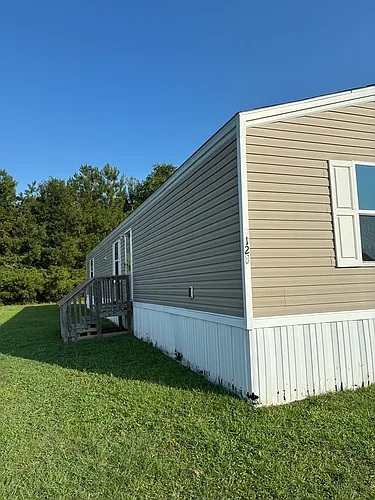 128 Weaver'S Cir Photo 1
