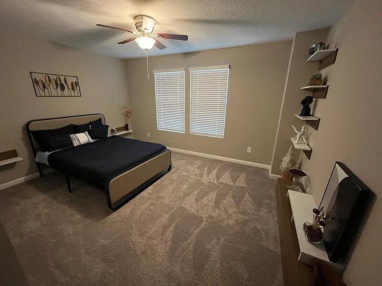 2346 Creek Bank Dr — Photo 19