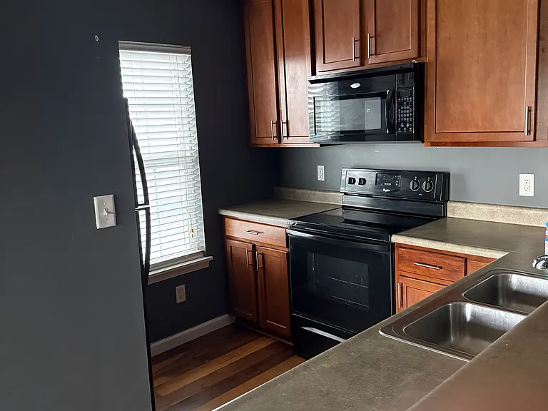6301 Spring Creek Ln — Photo 6
