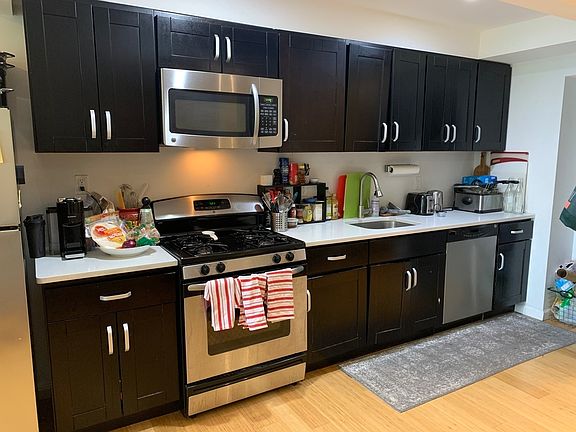 2nd image of 26-35 14th St #1R