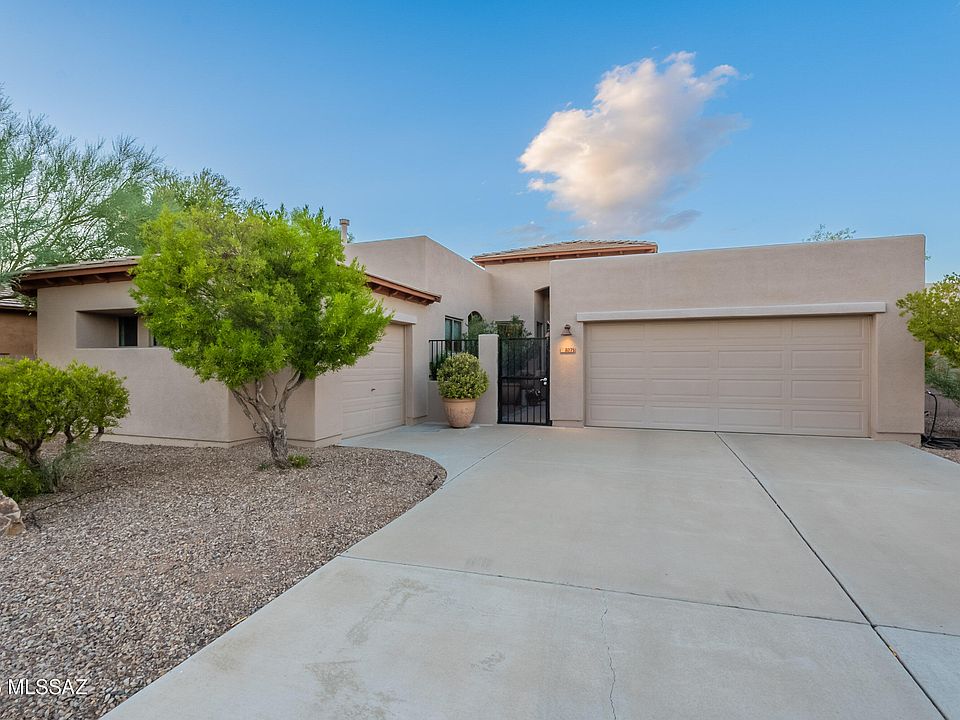 1st image of 8075 N Painted Feather Dr