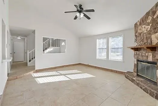 4402 Squaw Pass Ct — Photo 5