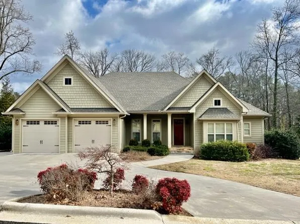 605 Lenna Ln, Dalton, GA 30720