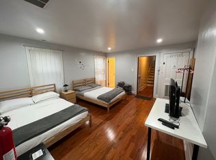 1837 Chestnut St #3C, Philadelphia, PA 19103