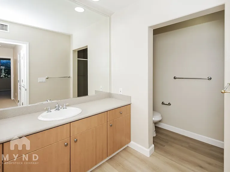 130 E San Fernando St #321 — Photo 13