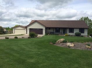 W3998 Jason Ln, La Crosse, WI 54601