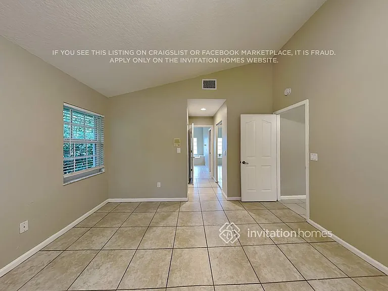 2293 Stonegate Dr — Photo 12