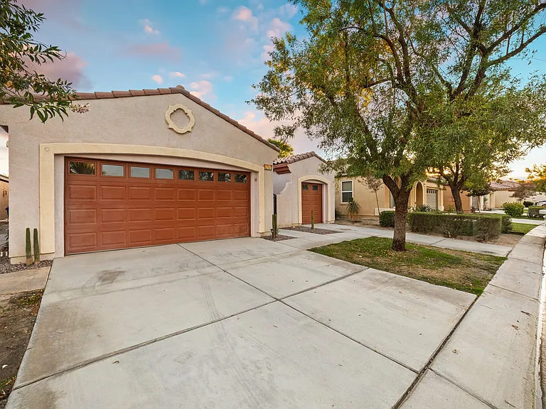 82151 Burton Ave — Photo 43