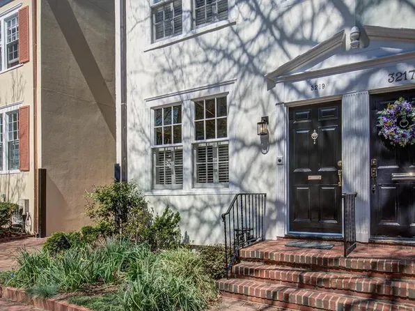 3219 Volta Pl NW, Washington, DC 20007