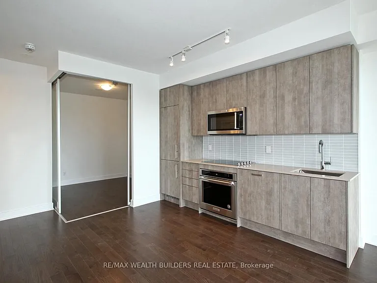 181 Bedford Rd #808 — Photo 14
