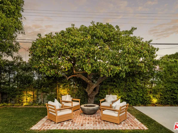 7316 El Manor Ave, Los Angeles, CA 90045