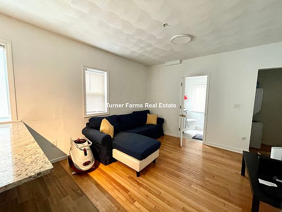 5th image of 48 Derby St #C1