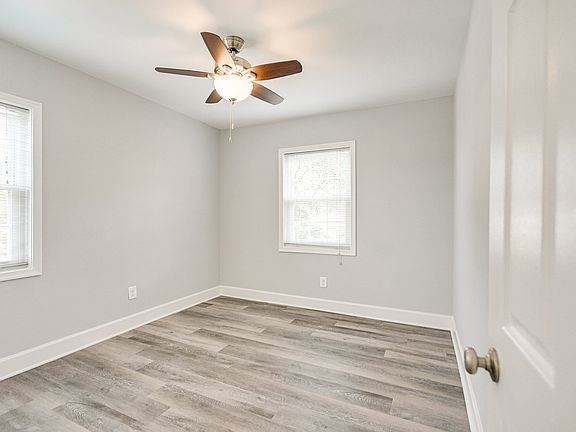 4th image of 1931 & 1941 N Cameron St #7