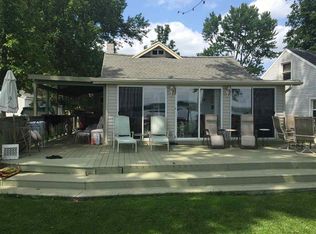 1553 Wamplers Lake Rd, Brooklyn, MI 49230