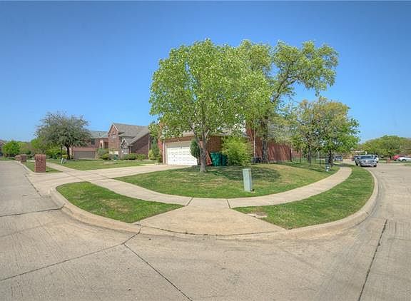 2nd image of 300 Owen Oaks Dr