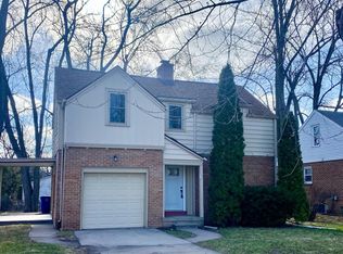 1020 Bowen St, Oshkosh, WI 54901