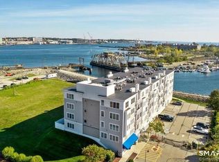 Shaws Landing, New London, CT 06320