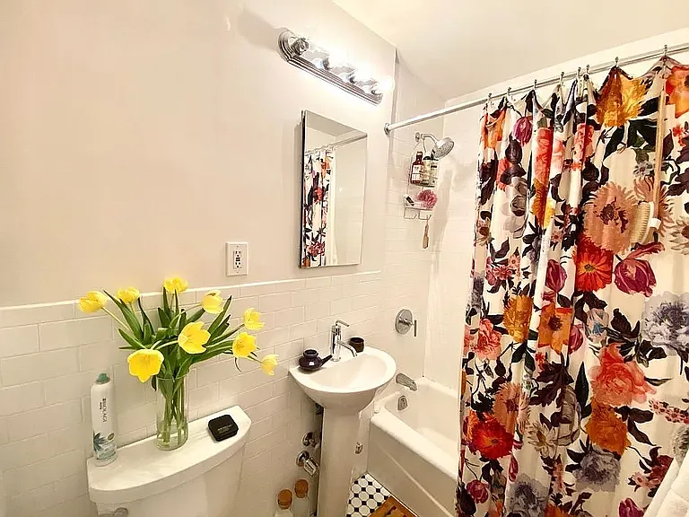 235 East 83rd Street — Photo 4
