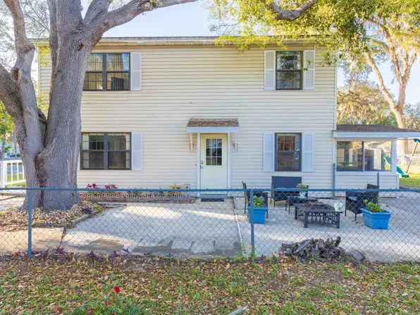 4240 New Hampshire Rd, Elkton, FL 32033