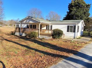 109 Crepe Myrtle Dr, Walhalla, SC 29691