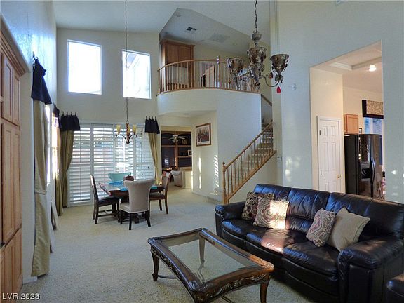 3rd image of 10498 Promenade Park Ct