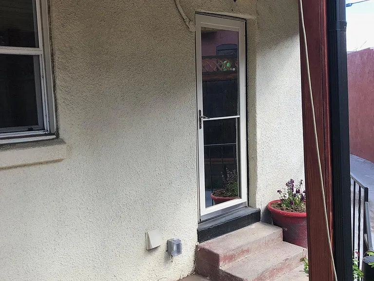 3119 N Downing St — Photo 22