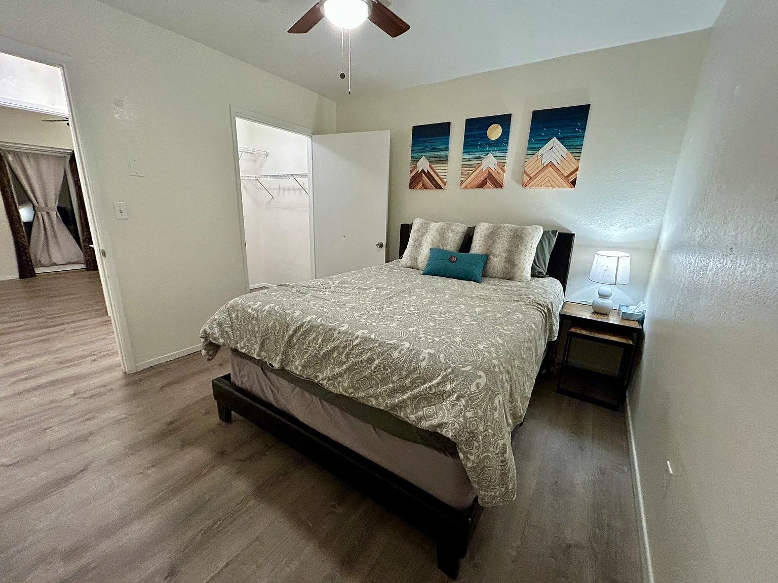 4234 E Western Dr — Photo 3