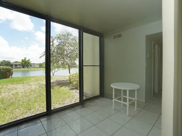212 Lake Pointe Dr APT 106, Fort Lauderdale, FL 33309