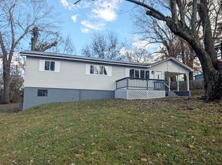 901 S Ash St, Harrison, AR 72601