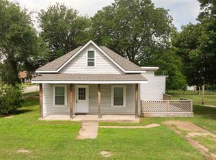 500 W 7th St, Newkirk, OK 74647
