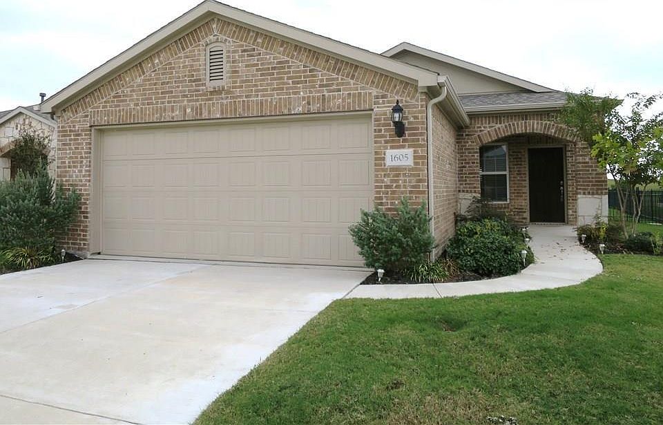 1st image of 1605 Birmingham Forest Dr