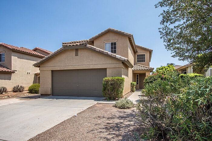 1st image of 1037 E Desert Holly Dr