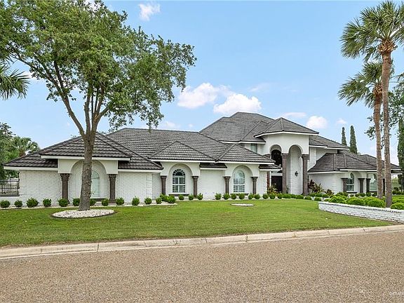 2nd image of 1210 Hacienda Del Sol