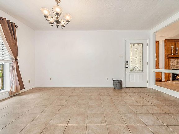 5th image of 3013 Brothers Blvd