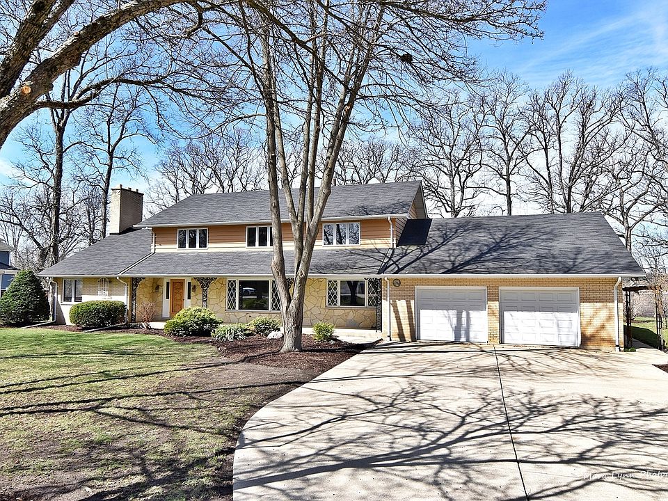 1st image of 3S748 Terrace Dr