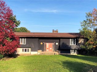 1601 King Rd, Hinckley, OH 44233