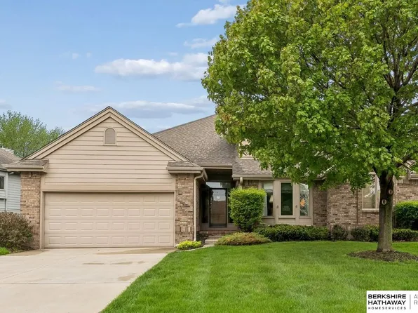 2338 N 133rd Cir, Omaha, NE 68164