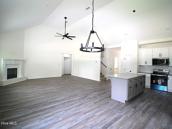 5th image of 245 S Hatcher Street