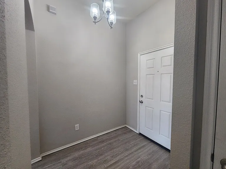 6429 Waterhill Ln — Photo 14