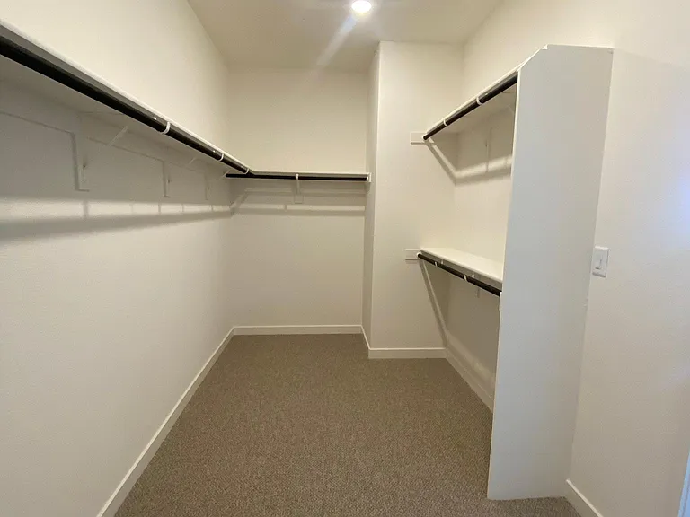 2408 Lake Club Dr — Photo 20
