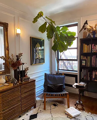 Rented by Jonis Realty | media 32